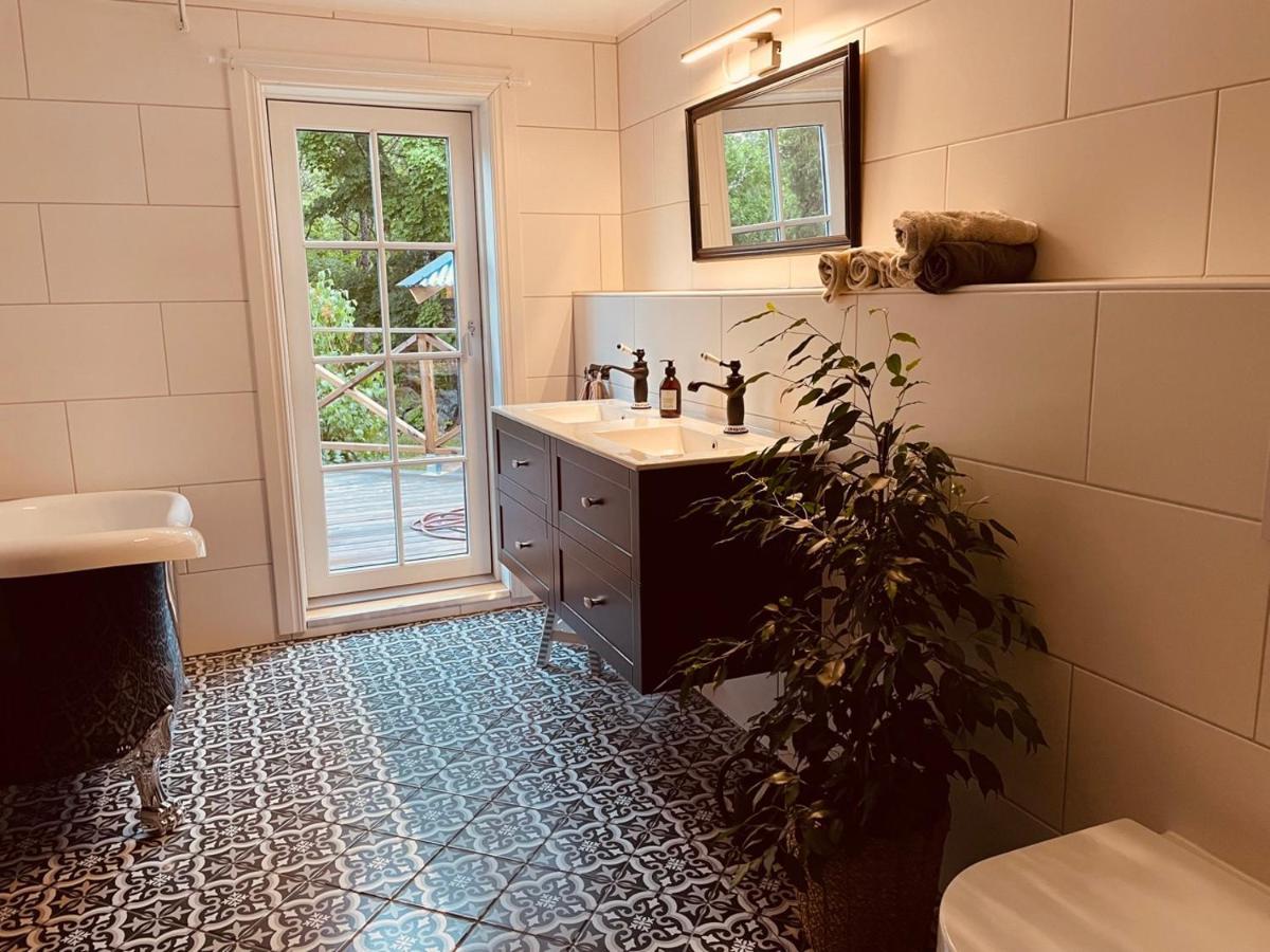 Koh Tenta A B&B In A Luxury Glamping Style Mariefred Zewnętrze zdjęcie